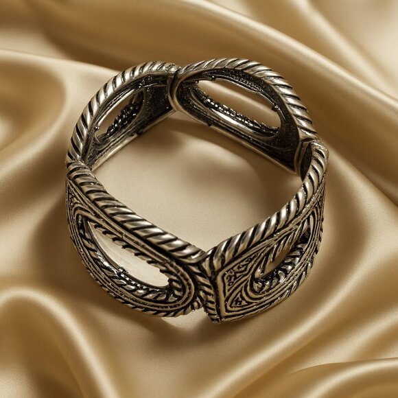 Chico’s Silver Ornate Metalwork Stretch Bracelet – Women’s Fashion Jewelry - Picture 1 of 10